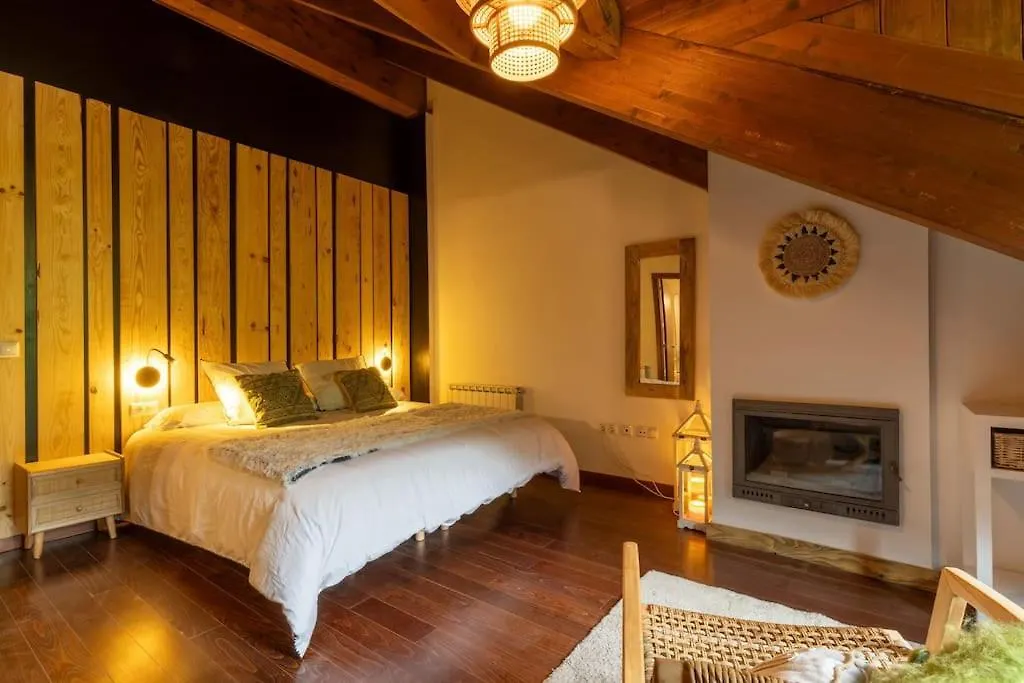 דירה Espuy Apartament La Xisqueta - Vall Fosca - L'Amfitriona ספרד